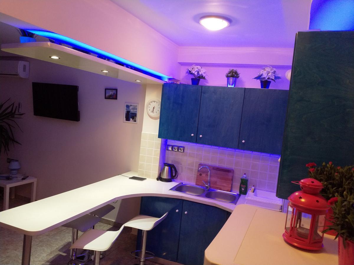 Cosy Apartment Acropolis Point-3 Атина Екстериор снимка