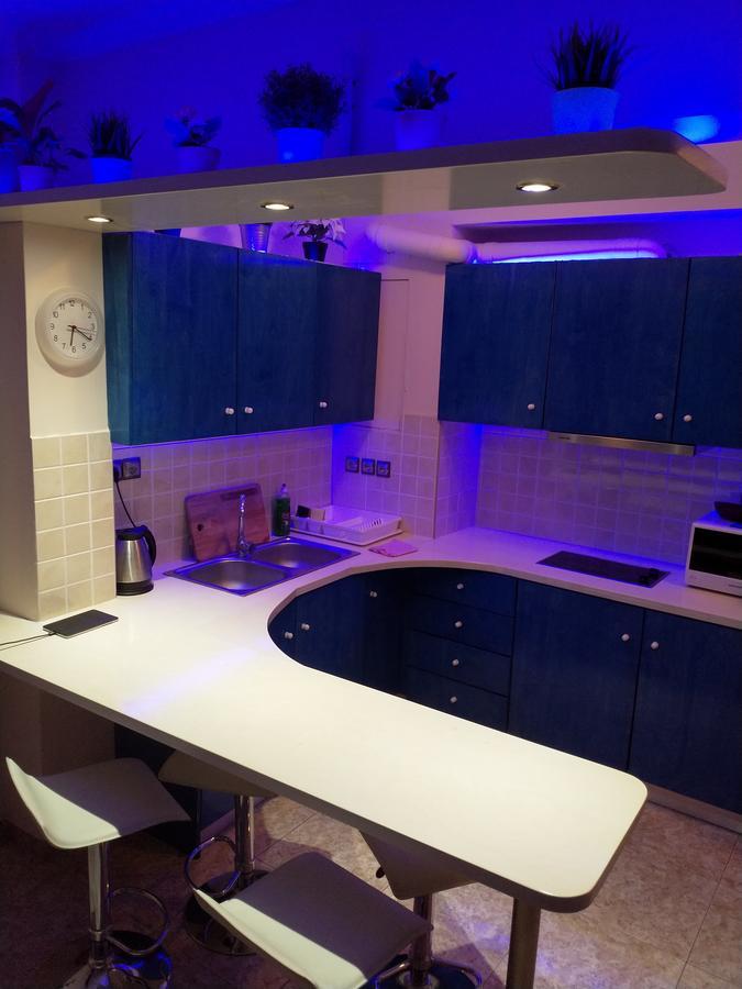 Cosy Apartment Acropolis Point-3 Атина Екстериор снимка